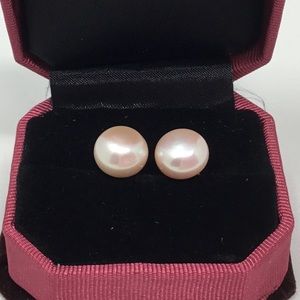 Authentic Lavender Freshwater Pearl Earrings 14k Gold